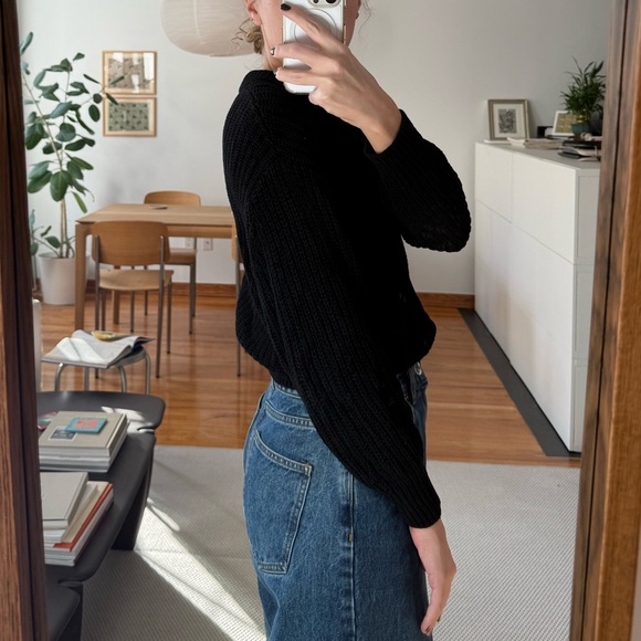 Pullover sweater - Picture 2 of 6